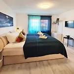 Friesenstrasse 13